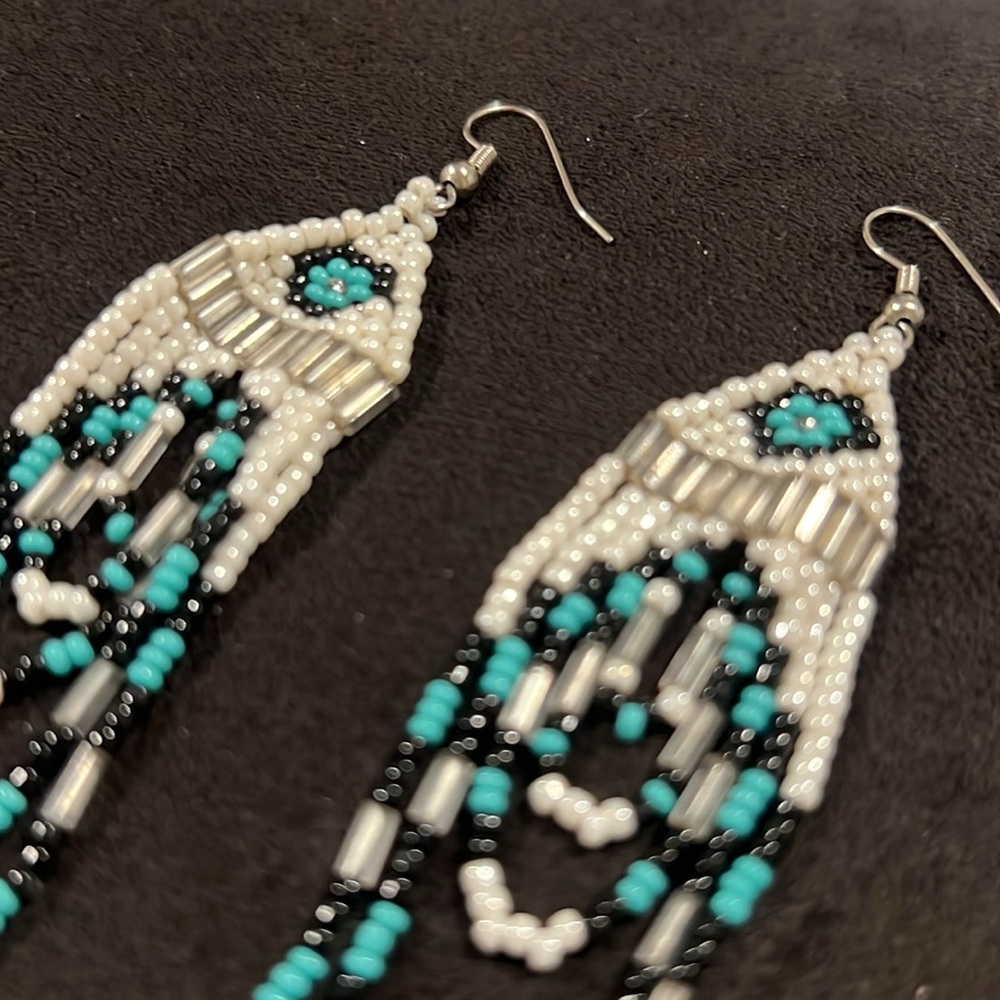 Authentic Native American Beaded Drop Dangle Earr… - image 4